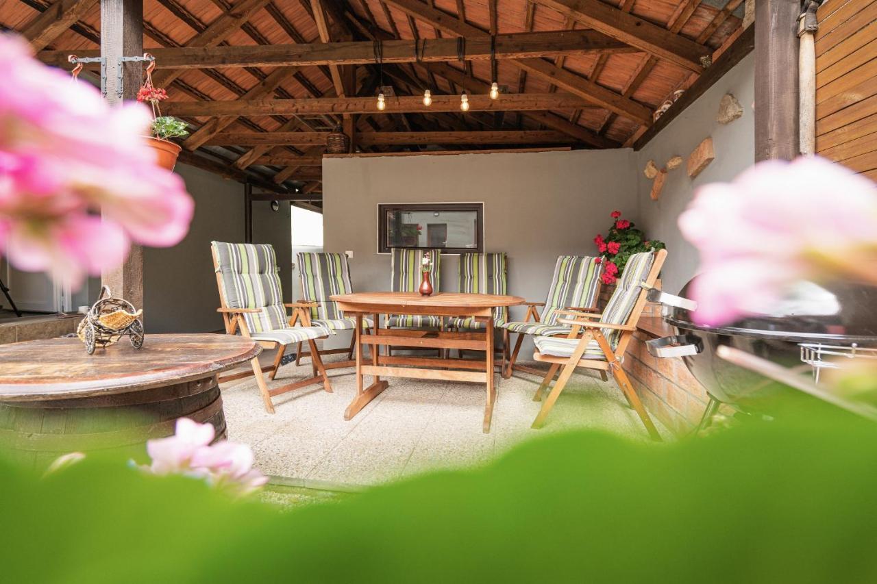 Ubytování 121 - Hlohovec Exteriér fotografie