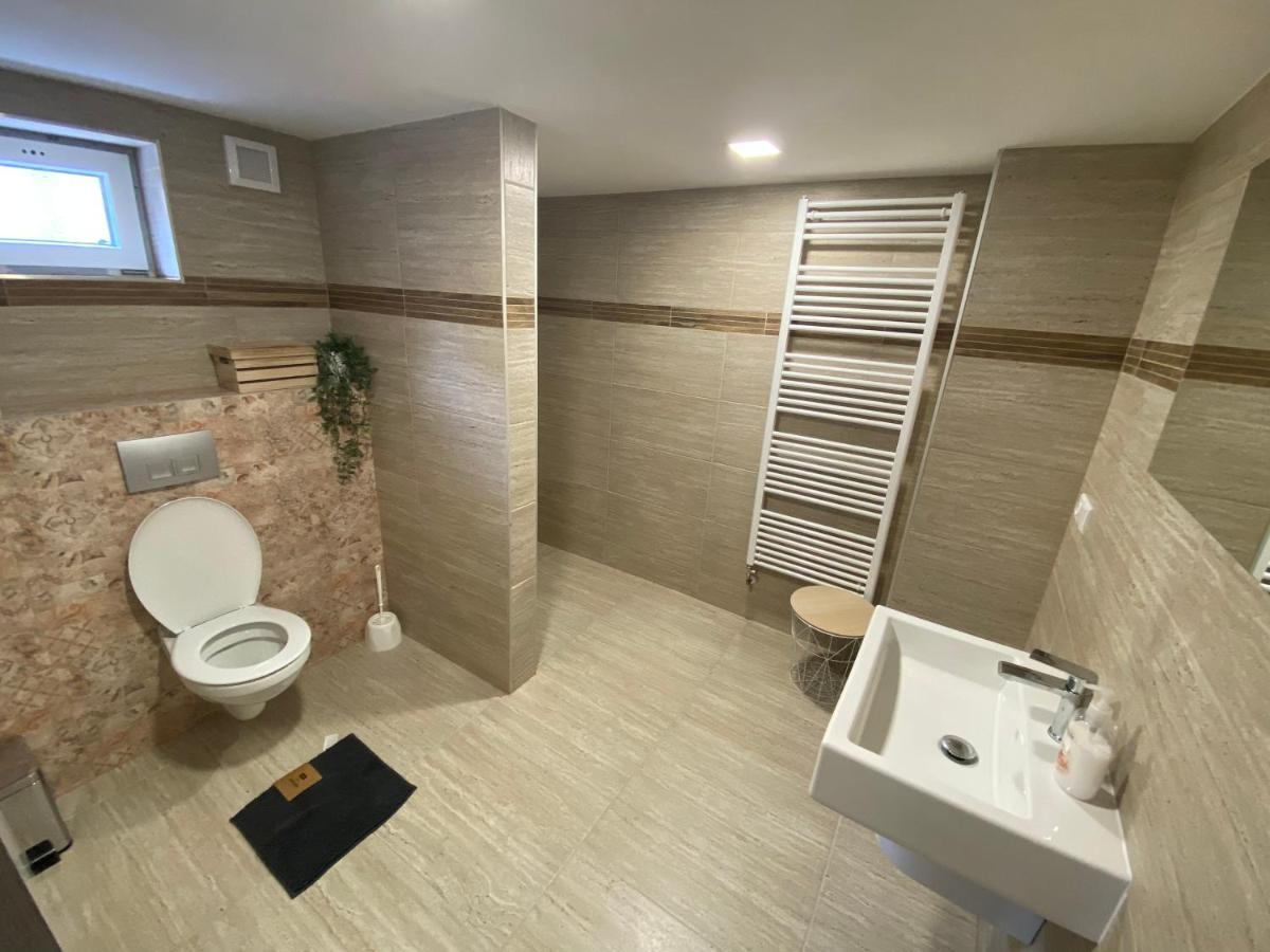 Ubytování 121 - Hlohovec Exteriér fotografie